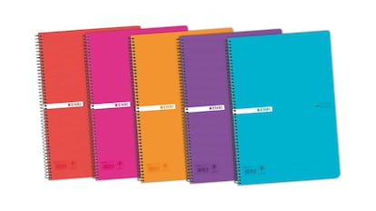 Pack ahorro de cinco cuadernos escolares de cuadrícula tamaño A4 y con argollas