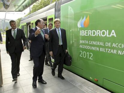 Galán calma al accionista al asegurar que Iberdrola apuesta por Euskadi