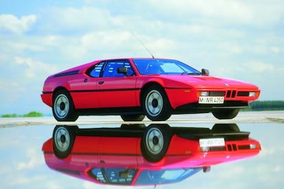 El BMW M1, presentado en 1979, uno de sus superdeportivos más destacados.