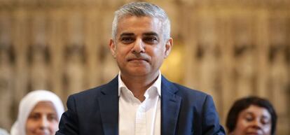 Sadiq Khan, durante la ceremonia en la que ha asumido el cargo de alcalde de Londres.