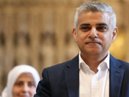 Sadiq Khan, durante la ceremonia en la que ha asumido el cargo de alcalde de Londres.