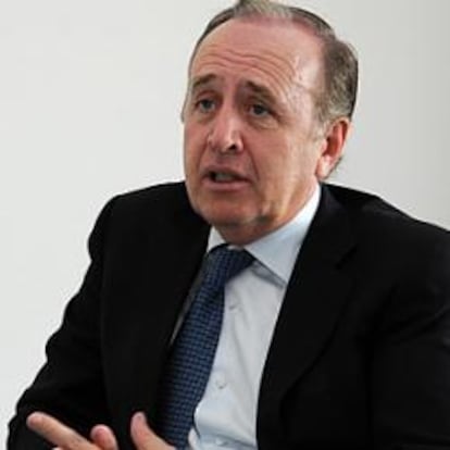 "Esperaremos a 2014 para hacer grandes inversiones"