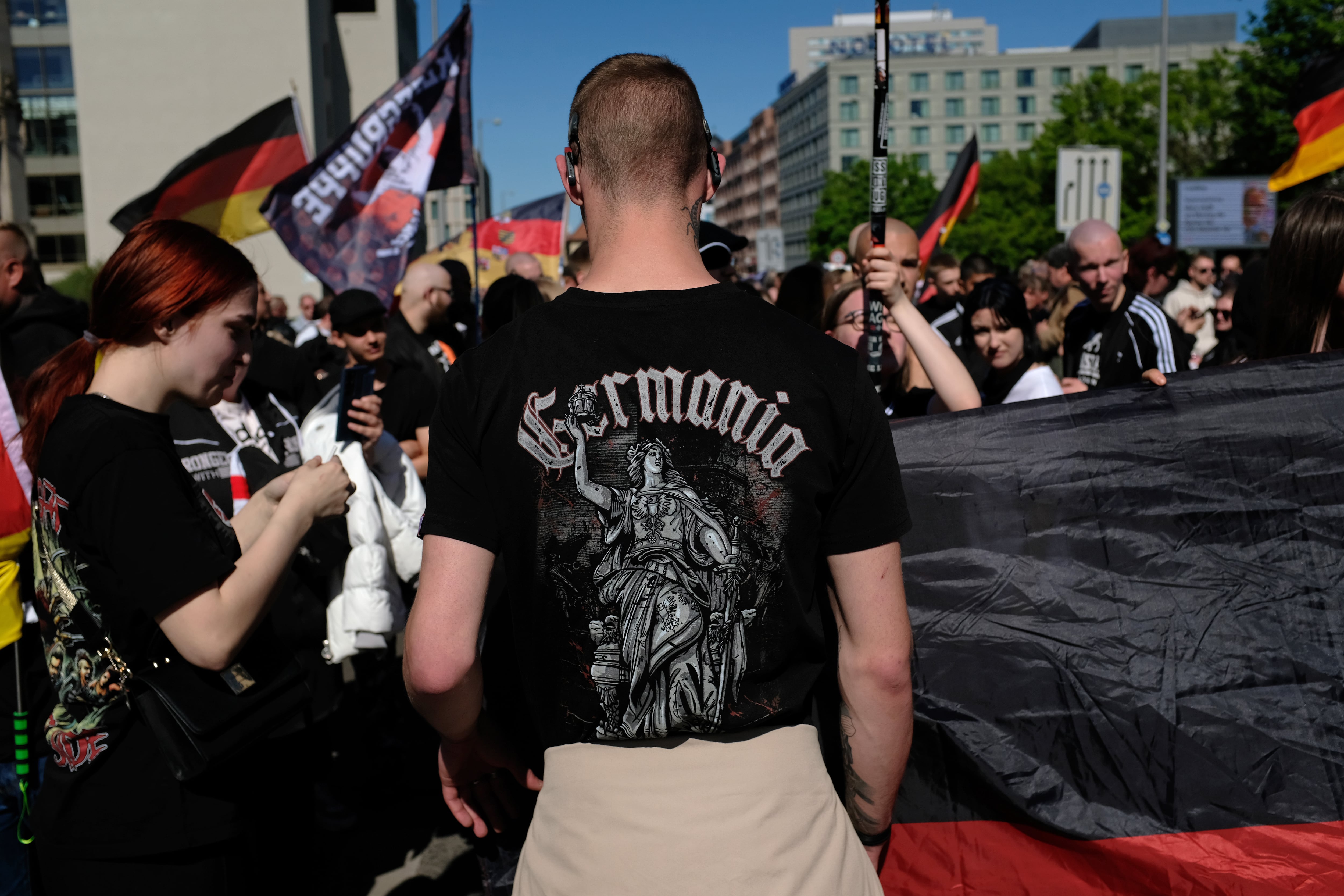 Bromas nazis y cánticos racistas: el extremismo de derechas de los jóvenes se viraliza en Alemania