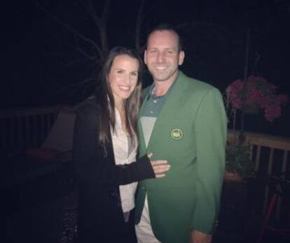 Angela Ankins y Sergio García después de ganar el Masters de Augusta.