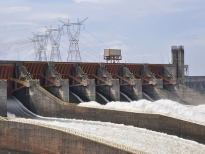 La planta hidroel&eacute;ctrica de Itaipu, la m&aacute;s grande de Latinoam&eacute;rica.