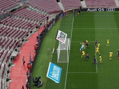 El Barça marca un gol durant el partit a porta tancada contra Las Palmas, l'1 d'octubre de 2017 al Camp Nou. 