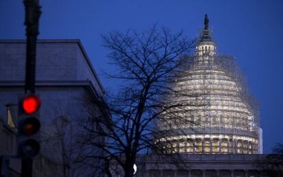 As duas Casas do Congresso dos EUA aprovaram sanções à Venezuela.