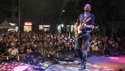 Los Enemigos en el concierto del Festival Altaveu en Sant Boi de Llobregat.