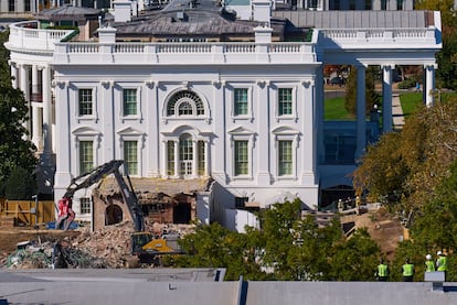 Demolition of the White House’s East Wing