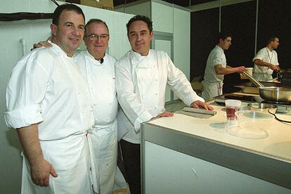 De izquierda a derecha, Martin Berasategui, Juan Mari Arzak y Ferran Adrià.