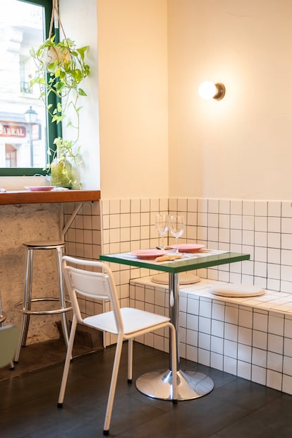 El interior del restaurante Romero Verde en Chamberí.