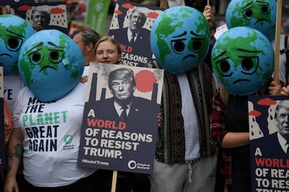 Protesto contra Donald Trump, nesta terça-feira, em Londres (Reino Unido)