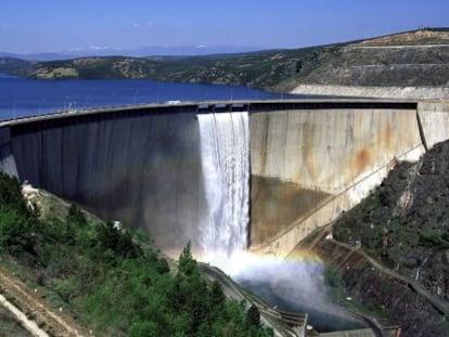 La presa de El Atazar (Madrid), del Canal de Isabel II.