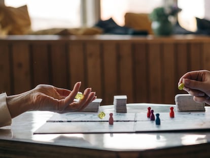 Artículo de EL PAÍS Escaparate que describe los juegos de mesa para adultos en Amazon con mejor relación-calidad precio