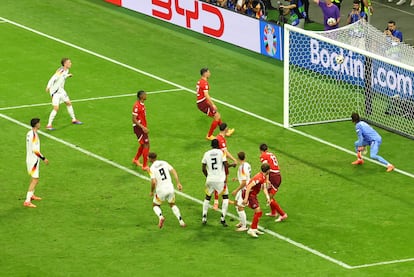 Fullkrug marca el gol del empate para Alemania ante Suiza en el descuento.