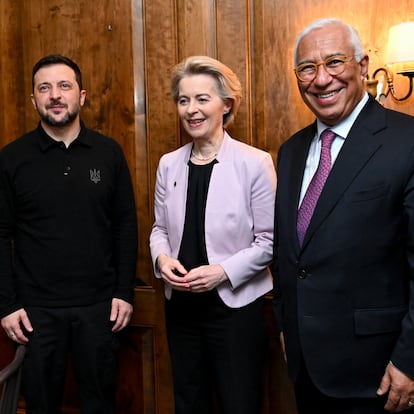 Reunión en Múnich entre el presidente de Ucrania, Volodimir Zelenski, la presidente de la Comisión Europea, Ursula Von der Leyen, y el presidente del Consejo Europeo, António Costa
REMITIDA / HANDOUT por UE/SIERAKOWSKI FREDERIC
Fotografía remitida a medios de comunicación exclusivamente para ilustrar la noticia a la que hace referencia la imagen, y citando la procedencia de la imagen en la firma
14/02/2025