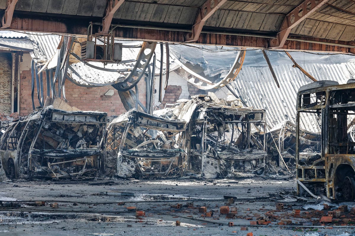 Burgos Faces Crisis as Half of Urban Bus Fleet Destroyed in Major Fire, Seeks Help from Other Cities