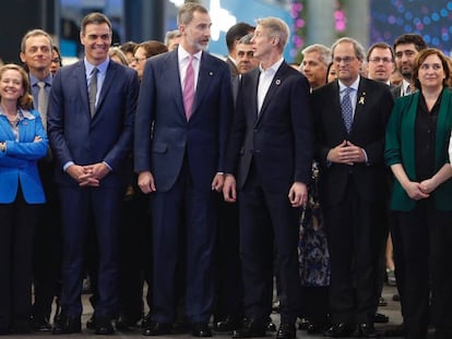 La foto de família de les autoritats al MWC.