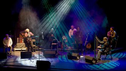 Presentación do disco, A quinta das lágrimas, de Milladorio, no Teatro Colón da Coruña.