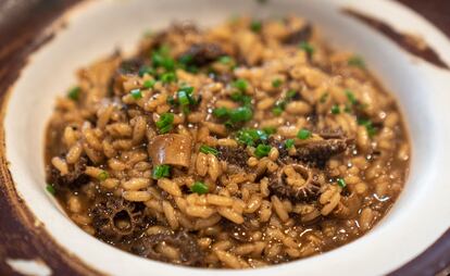 Risotto de colmenillas y fuagrás, de Granja Elena.

