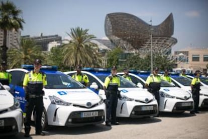 Coches patrulla híbridos de la Guardia Urbana de Barcelona.