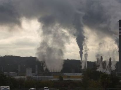 Refiner&iacute;a de Cepsa en San Roque (C&aacute;diz).