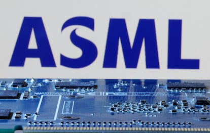 Logo de ASML.