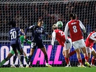 Alessia Russo anota el segundo gol del Arsenal este miércoles ante el Madrid en Meadow Park (Londres).