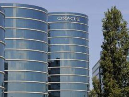 Vista de los cuarteles generales de la empresa Oracle Corporation en Redwood Shores, California (EE.UU.). EFE/Archivo