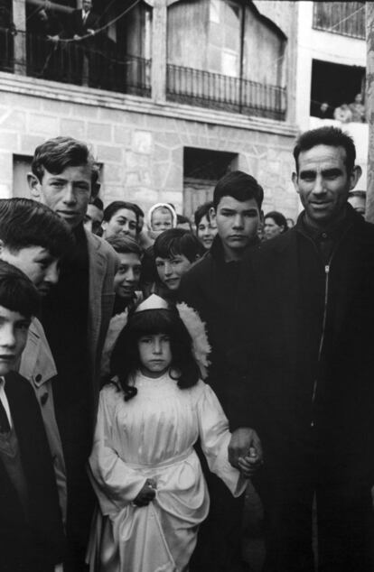 'Ángel de la mano', Peñafiel, 1963.