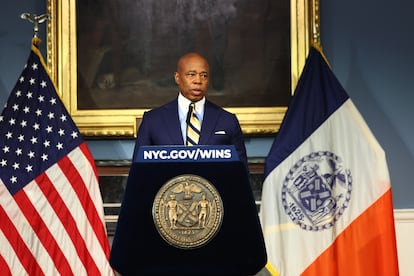 Eric Adams durante una rueda de prensa en el Ayuntamiento, el 12 de diciembre en Nueva York.