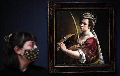 Autorretrato de Artemisia Gentileschi en la exposición de la National Gallery.