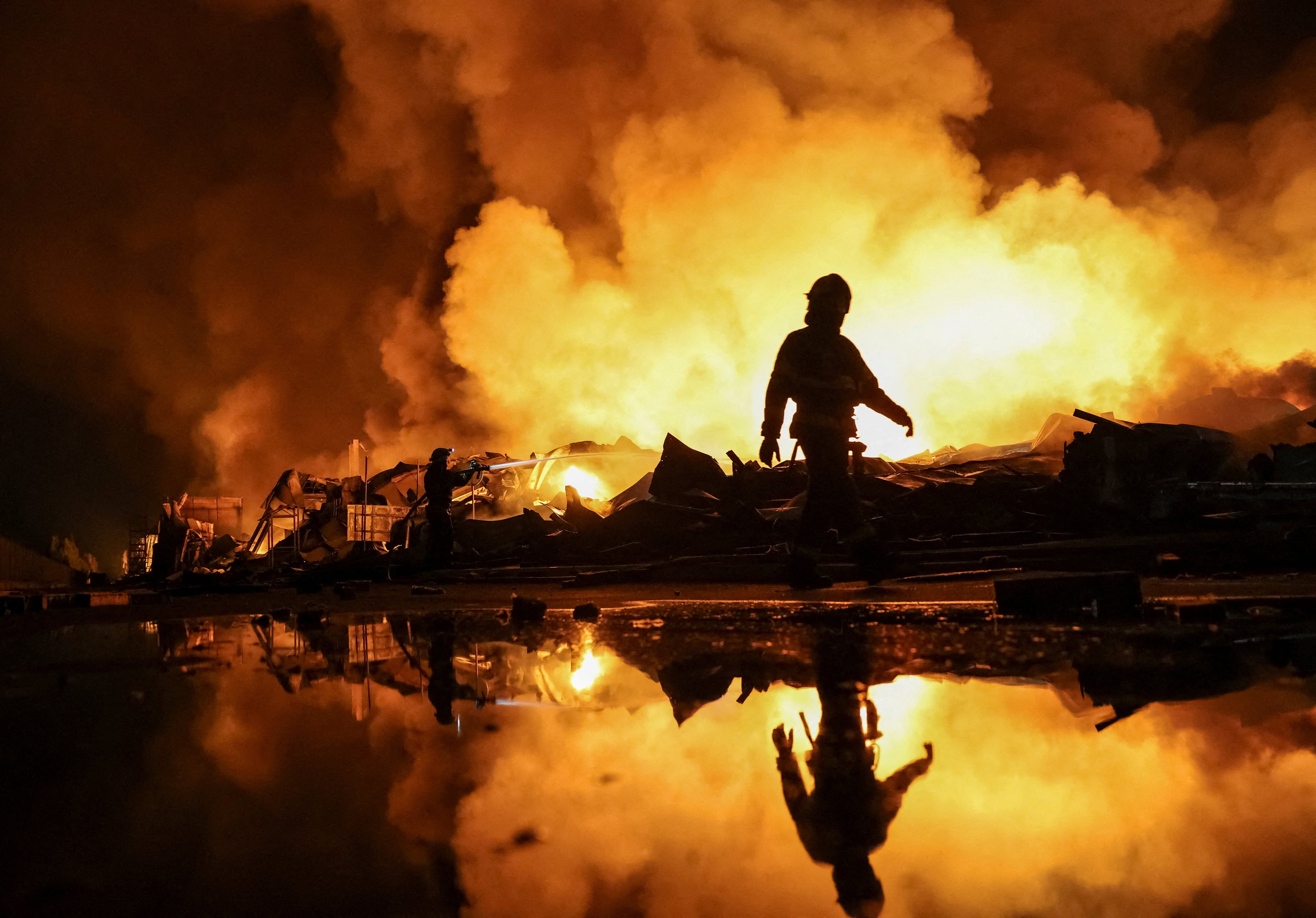 Al menos 14 muertos y 27 heridos en ataques rusos en la región de Kiev