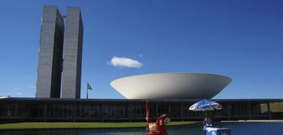 El Congreso Nacional de Brasilia, proyectado por Niemeyer. 