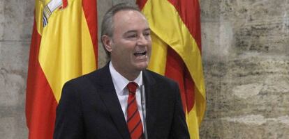 Alberto Fabra anuncia el cierre de Canal 9