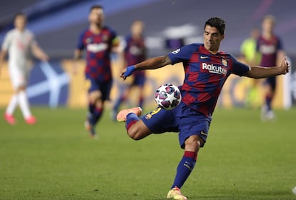 Luis Suárez, en el partido del Barcelona ante el Bayern en los cuartos de final de la Champions.