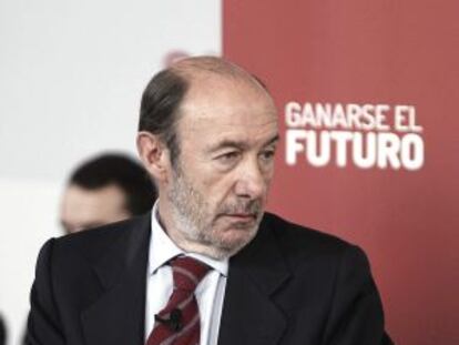 Rubalcaba, durante del 34 aniversario de las primeras elecciones municipales.