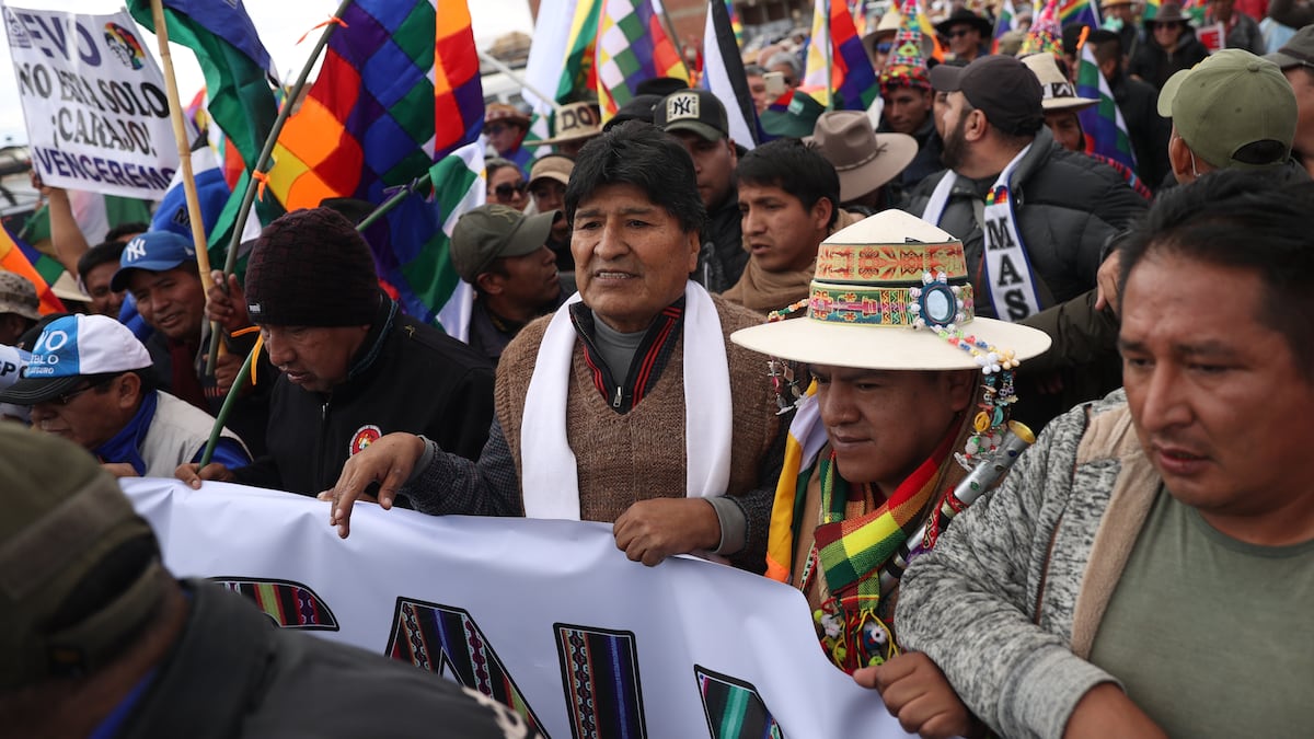 Evo Morales marcha contra Luis Arce y reclama su habilitación en las elecciones bolivianas | EL PAÍS América