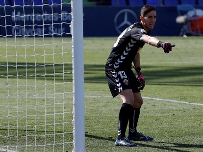 Edgar Badía, este domingo en el partido del Elche ante el Getafe en el Coliseum Alfonso Pérez.