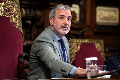 El alcalde de Barcelona, Jaume Collboni, durante la cuestión de confianza.