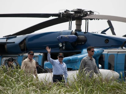 El presidente Ma de Taiwan a su llegada al islote Pengjia.