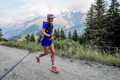 La ganadora Katie Schid, durante un tramo de descenso del UMTB.