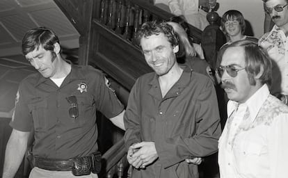 El asesino en serie Ted Bundy, en 1977.