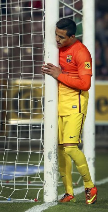 Alexis, durante el partido contra el Granada.