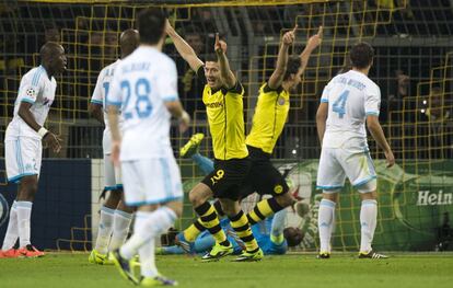 Robert Lewandowski celebra un gol ante el Olympique de Marsella.