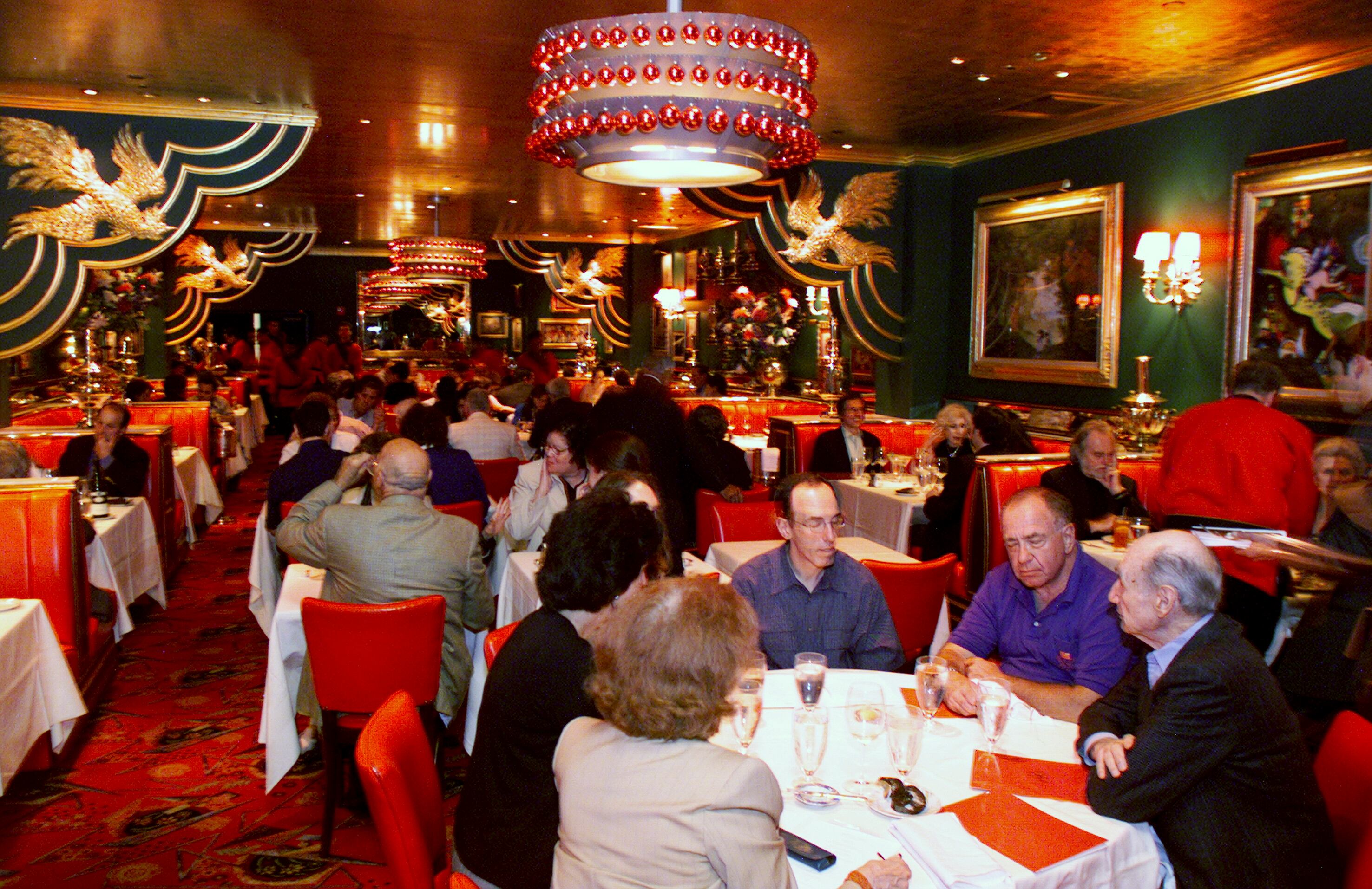 99 años de The Russian Tea Room en Nueva York: una historia de película para un escenario de película