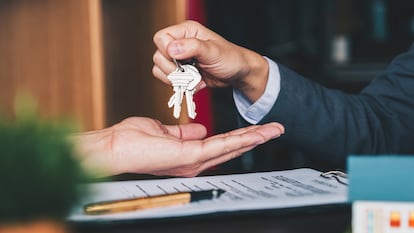 A pesar de que los bajos tipos de interés deberían incrementarse, la subida será gradual.