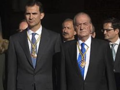 Los Reyes y los Príncipes de Asturias, durante la solemne apertura de la X Legislatura en el Congreso.