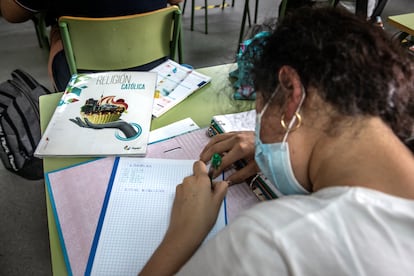 Clase de Religión en un instituto público.