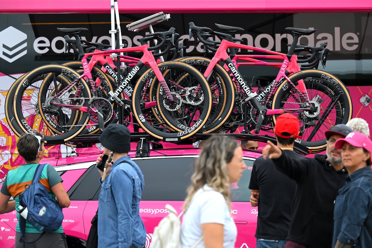 El trajín del otro pelotón en la Vuelta a España
